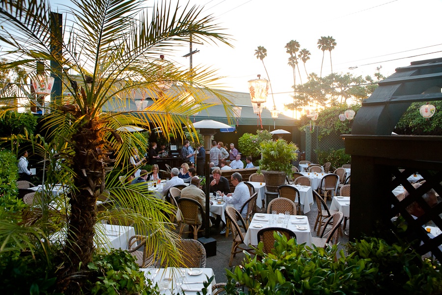 Live Music at The Buffalo Club