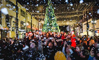 Tree-Lighting