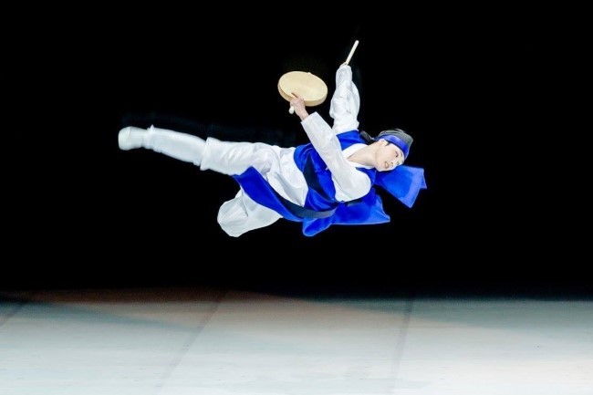 Sogochum Hand Drum Dance with DaEun Jung