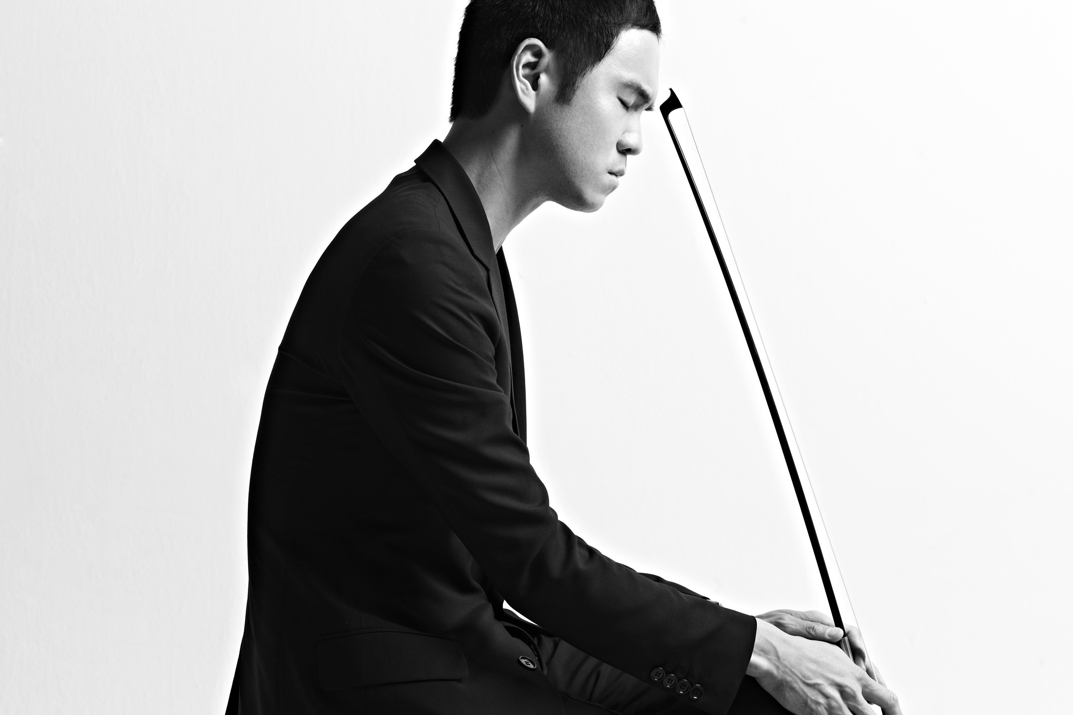 Violist Richard Yongjae O’Neill
