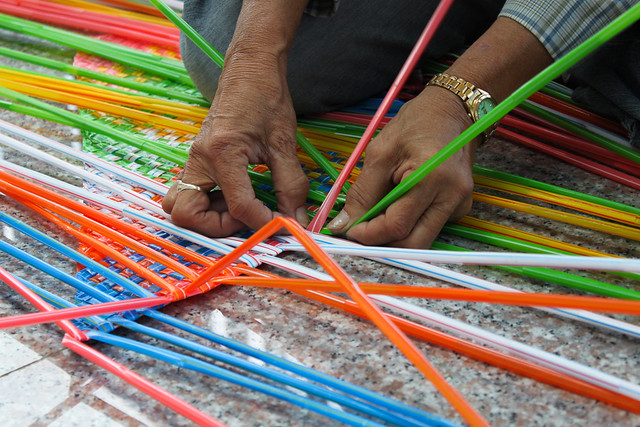 Weaving Plastic with Studio Resident Dahn Gim
