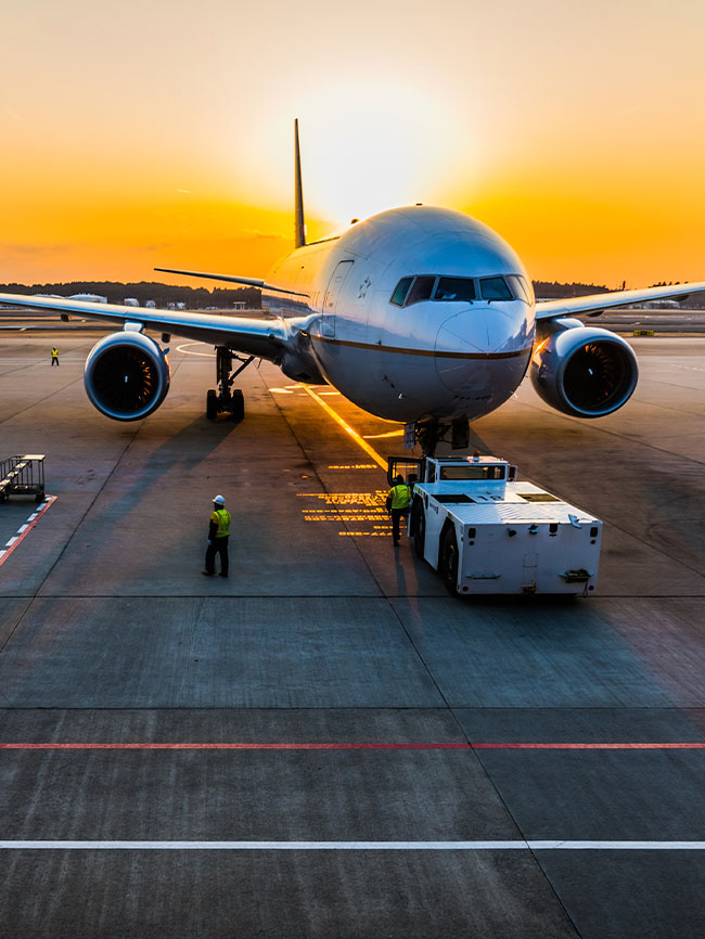 aiport near santa monica