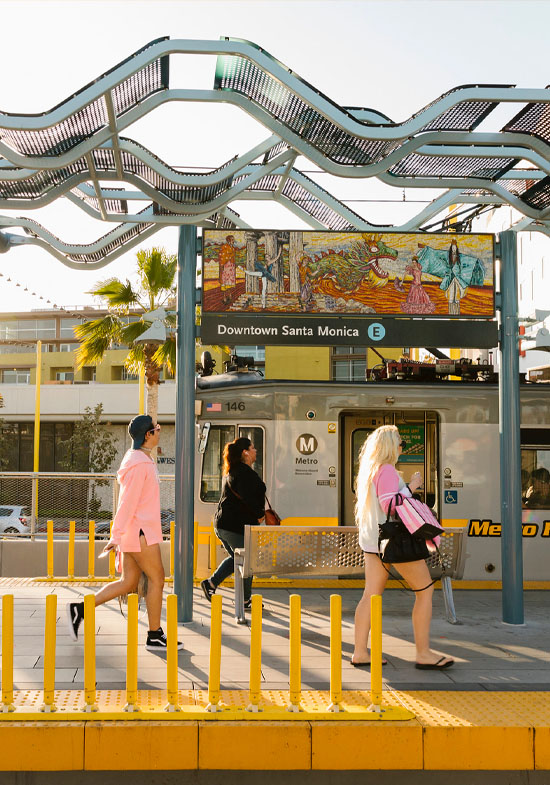 getting around santa monica