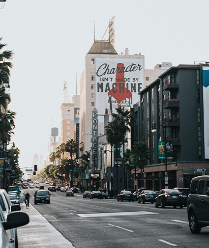 how far is santa monica from la
