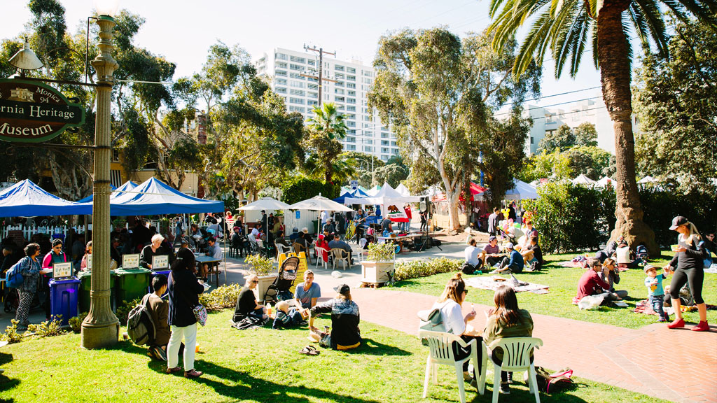 Santa Monica Main Street Farmers Market