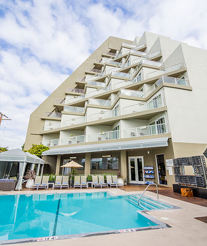 Le Meridien Delfina Santa Monica pool deck