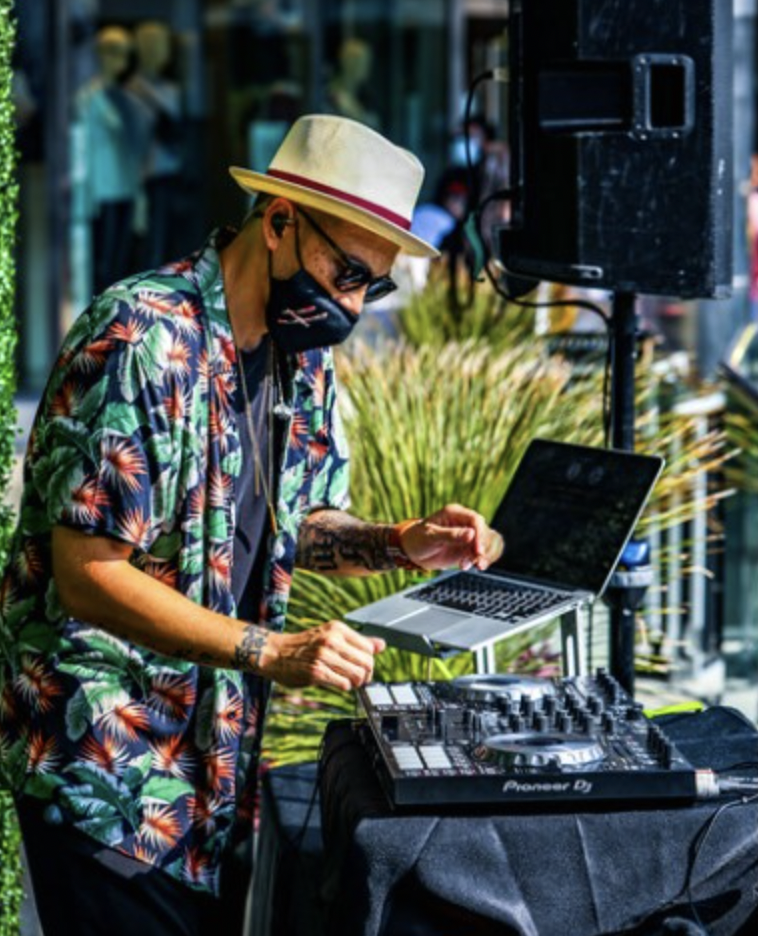 Live DJ Music at Santa Monica Place