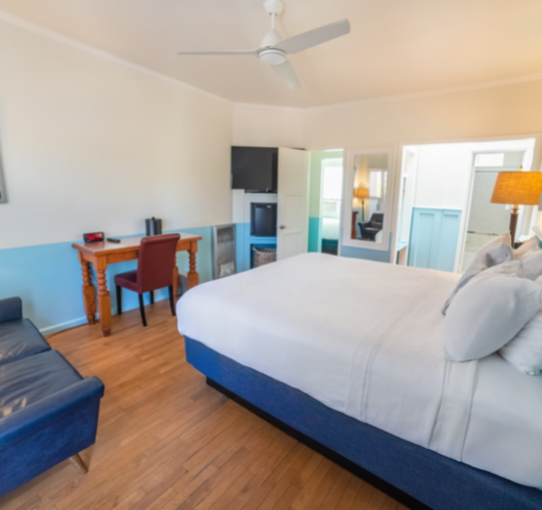 Sea Blue Hotel Santa Monica.