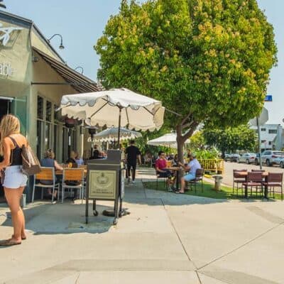 people waiting for food at arts table santa monica