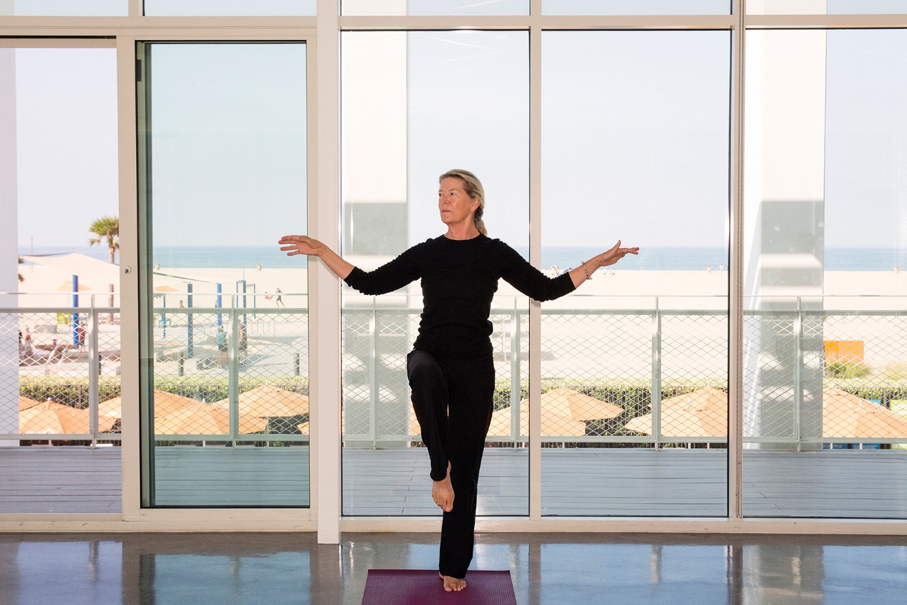 Yoga at the Annenberg Community Beach House