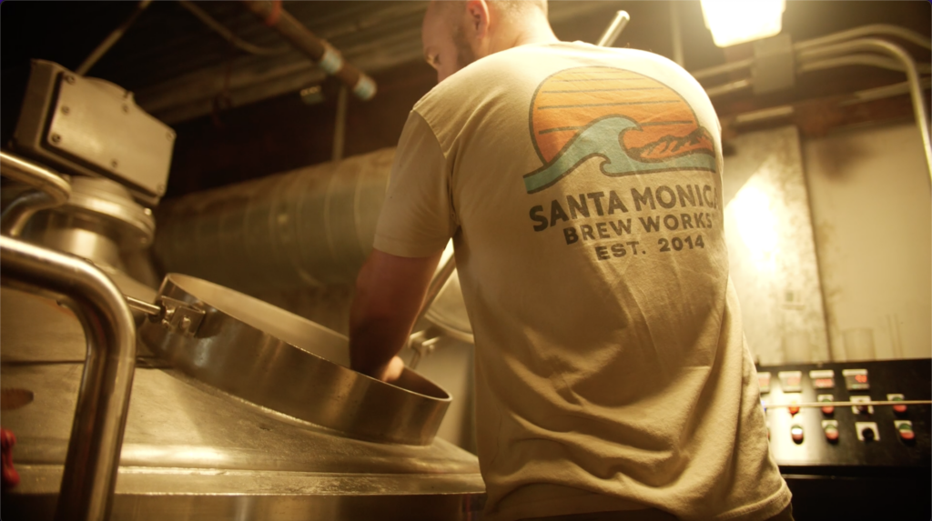 バーとナイトライフ