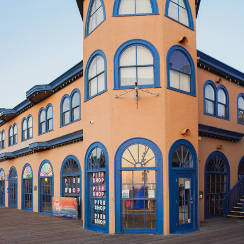 مراكز استعلامات الزوار