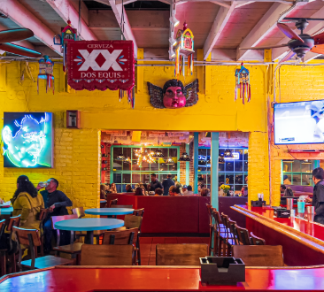 inside seating of lulacocina