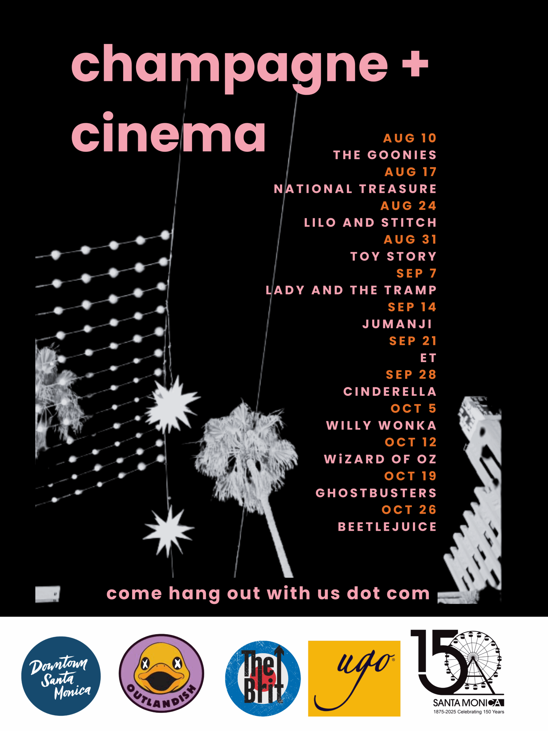 Domingos de cine al atardecer en el paseo marítimo